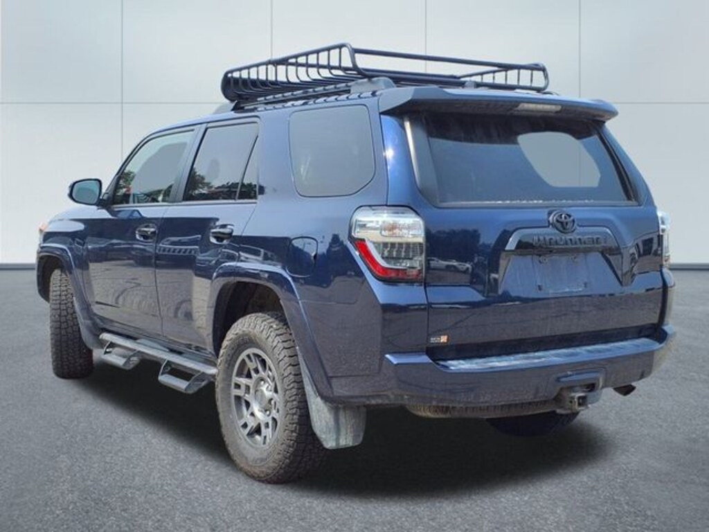 Used 2020 Toyota 4Runner Venture SUV