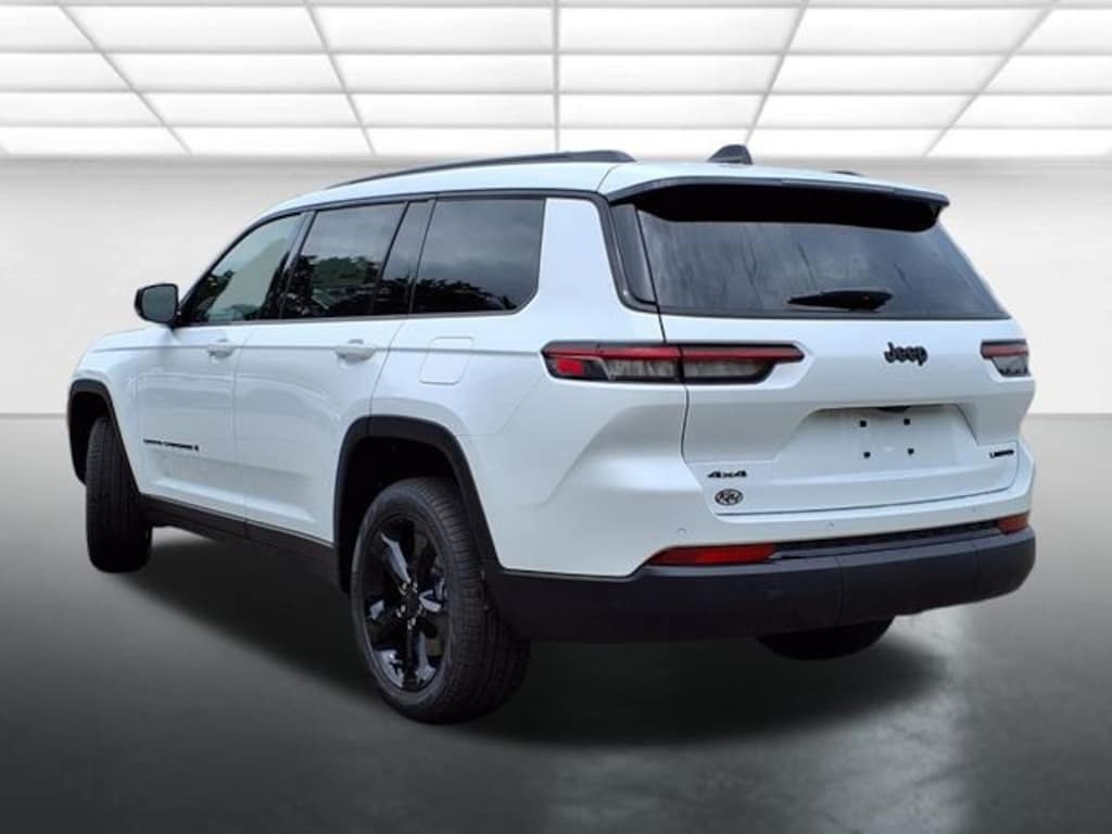 New 2025 Jeep Grand Cherokee Limited Sport Utility