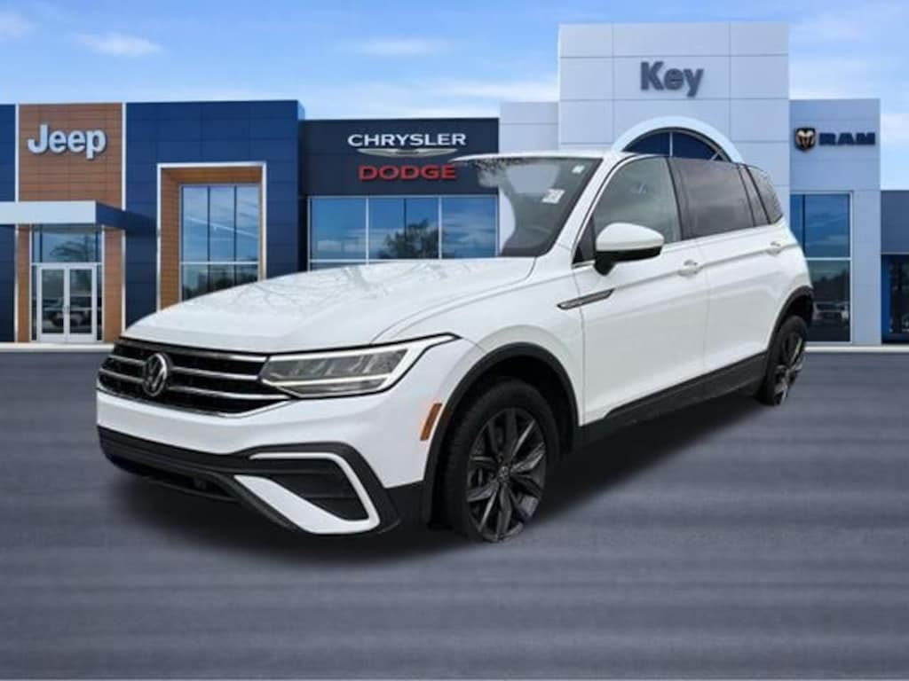 Used 2022 Volkswagen Tiguan 2.0T SE SUV