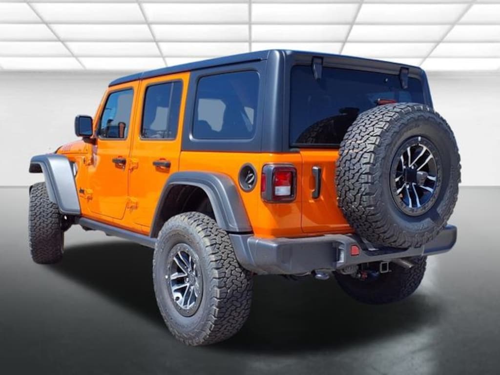 New 2025 Jeep Wrangler Willys Sport Utility
