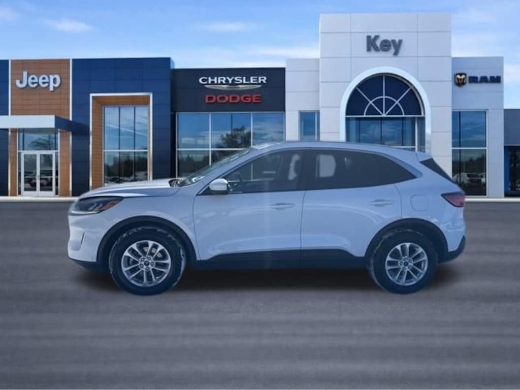 Used 2020 Ford Escape SE SUV