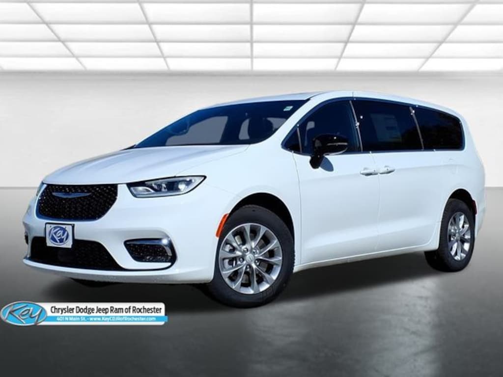 New 2026 Chrysler Pacifica Select Passenger Van
