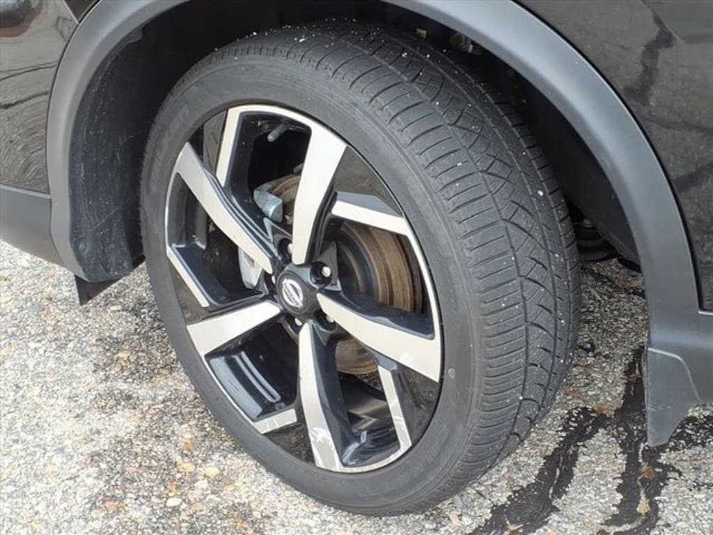 Used 2022 Nissan Rogue Sport SL SUV