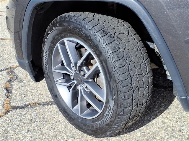 2020 Jeep Grand Cherokee Limited photo 4
