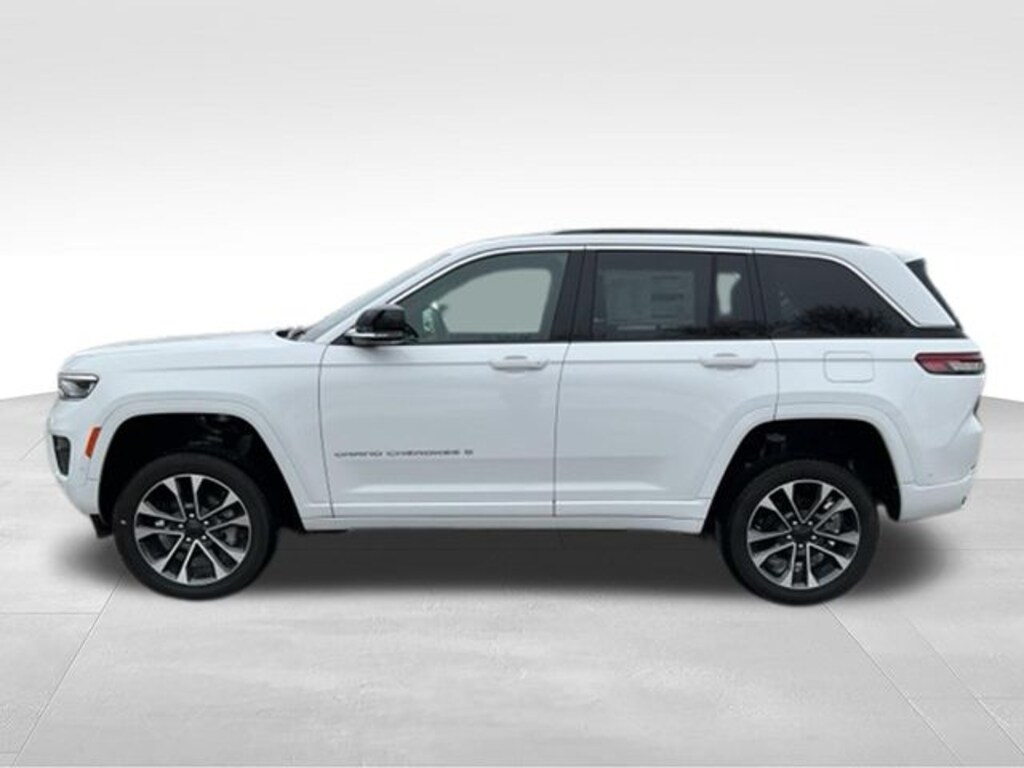 New 2025 Jeep Grand Cherokee Overland Sport Utility