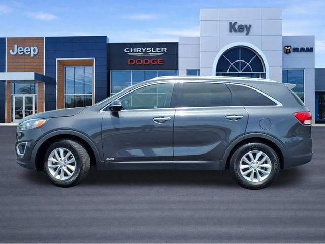 Used 2017 Kia Sorento LX with VIN 5XYPGDA38HG302359 for sale in Rochester, NH