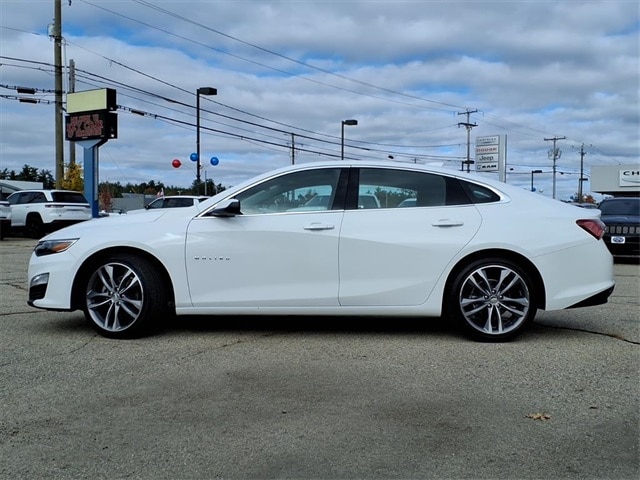 Used 2022 Chevrolet Malibu 1LT with VIN 1G1ZD5STXNF181931 for sale in Rochester, NH