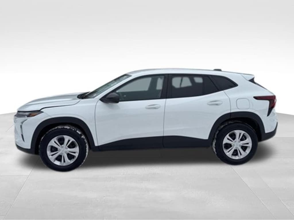 Used 2024 Chevrolet Trax LS SUV