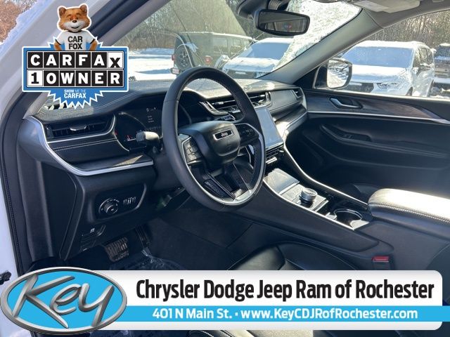 2023 Jeep Grand Cherokee SUV 