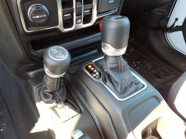 2025 Jeep Wrangler 4-Door Sport S - Photo 17
