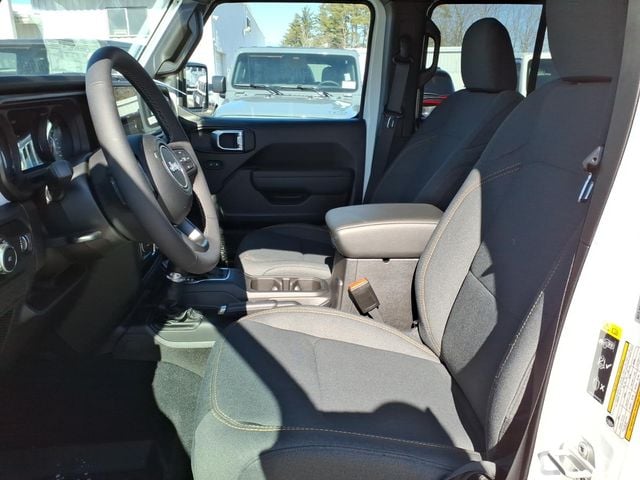 2025 Jeep Wrangler 4-Door Sport S - Photo 9