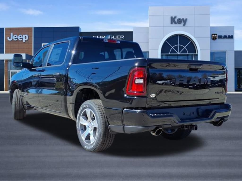New 2026 Ram 1500 Express Pickup