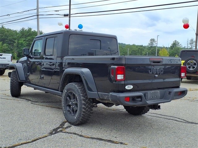 2022 Jeep Gladiator Willys photo 3