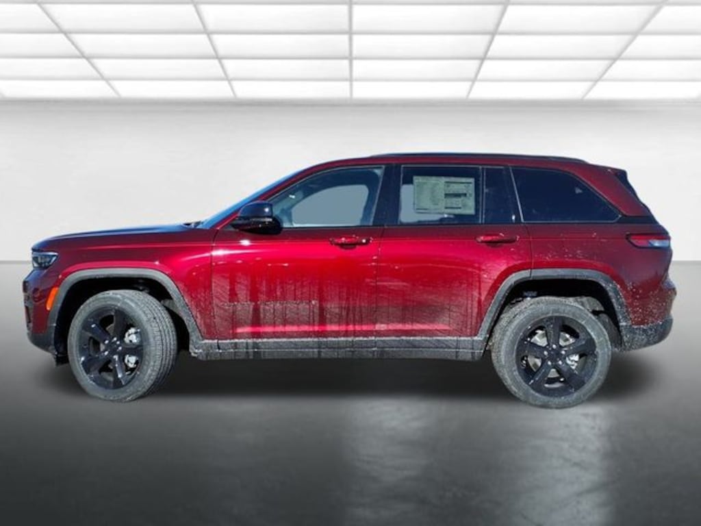 New 2025 Jeep Grand Cherokee Altitude X Sport Utility