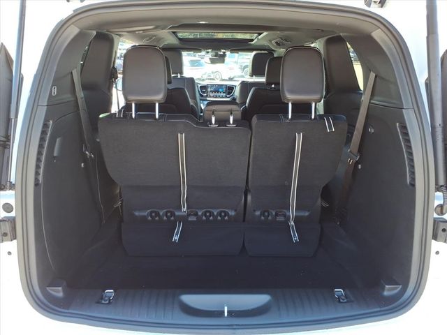 2026 Chrysler Pacifica Select - Photo 12