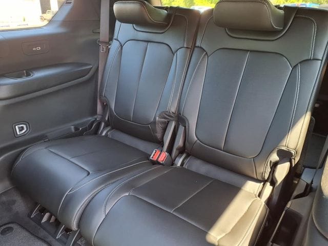 2025 Jeep Grand Cherokee L Limited - Photo 11