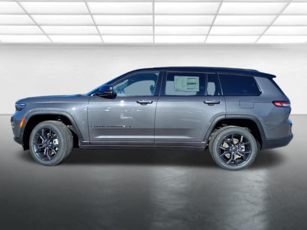 New 2025 Jeep Grand Cherokee Limited Sport Utility