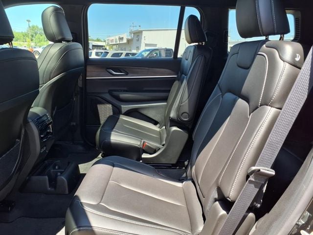 2025 Jeep Grand Cherokee L Limited - Photo 10