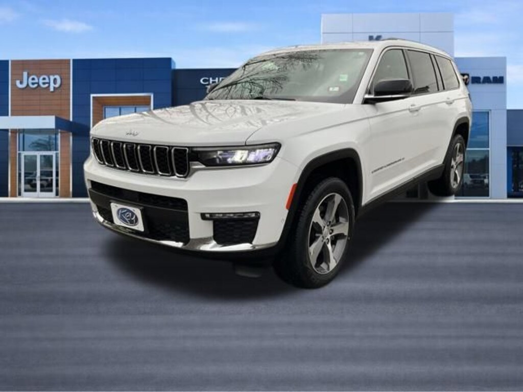 Used 2023 Jeep Grand Cherokee Limited SUV