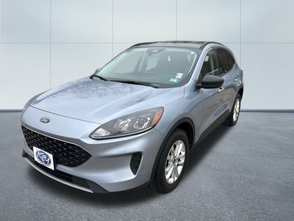 Used 2022 Ford Escape SE Hybrid SUV