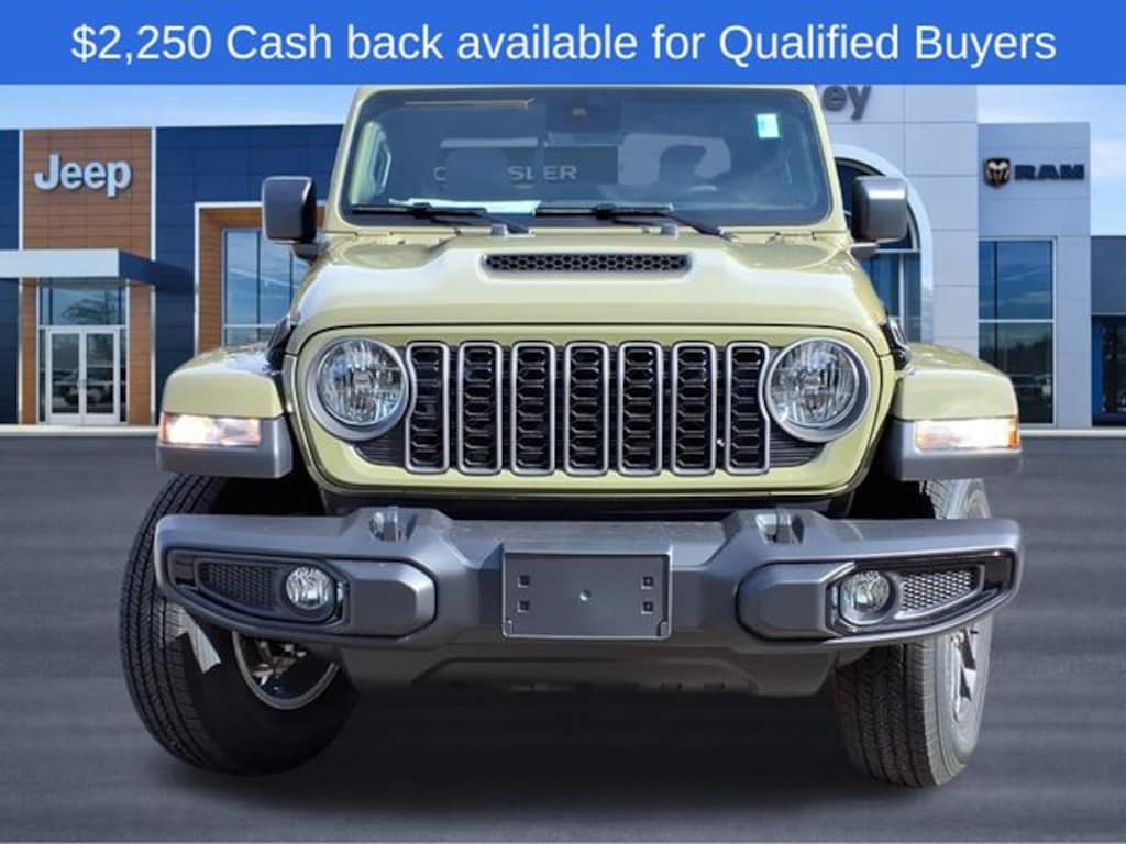 New 2025 Jeep Gladiator Sport S Pickup