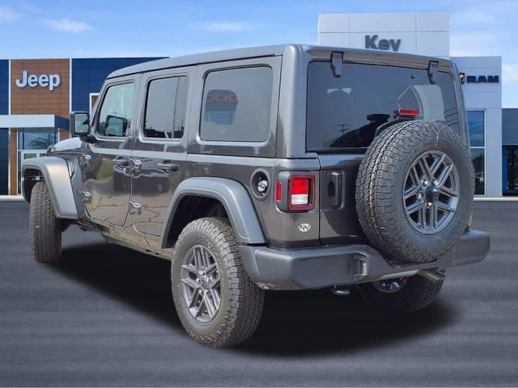 New 2025 Jeep Wrangler Sport S Sport Utility