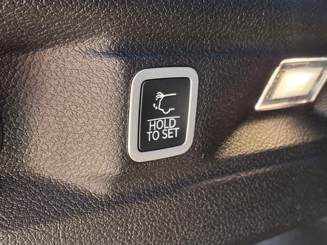 2025 Jeep Grand Cherokee L Limited - Photo 13