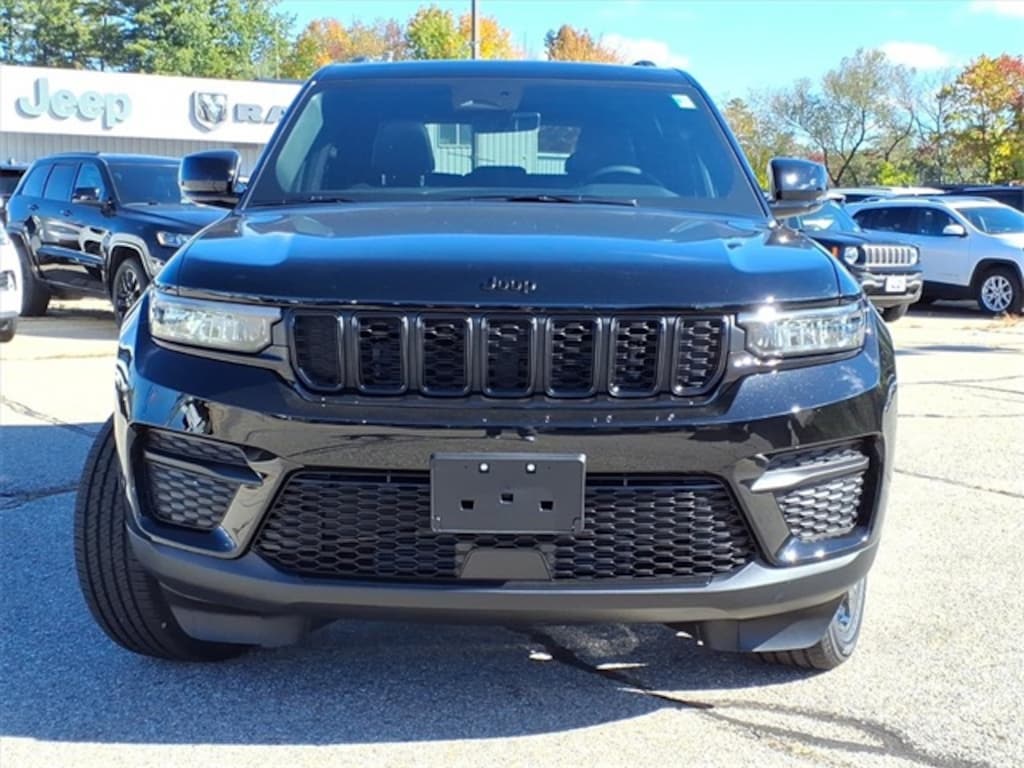 New 2025 Jeep Grand Cherokee Altitude X Sport Utility