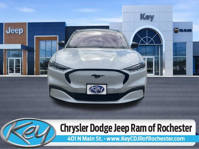 2022 Ford Mustang Mach-E