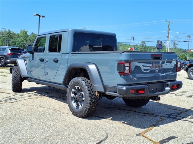 2025 Jeep Gladiator Rubicon photo 3