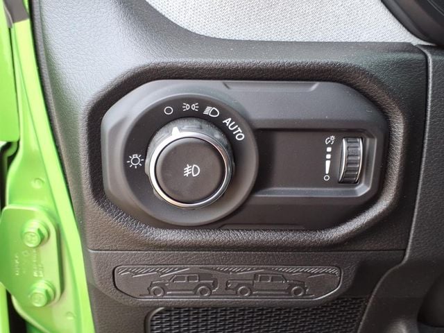 2025 Jeep Wrangler 4-Door Sport S - Photo 13