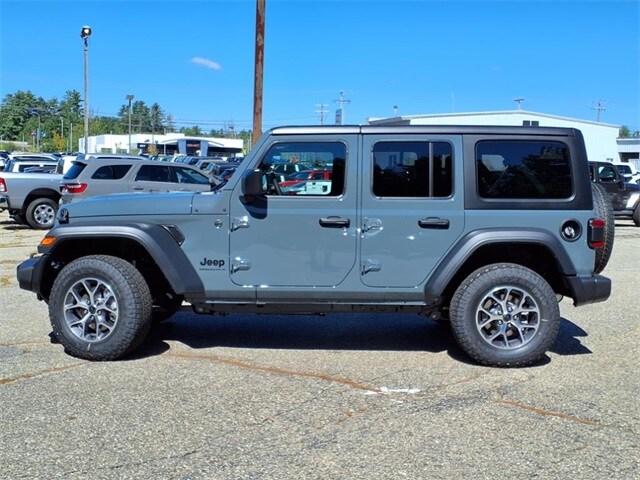 2025 Jeep Wrangler Sport S photo 2