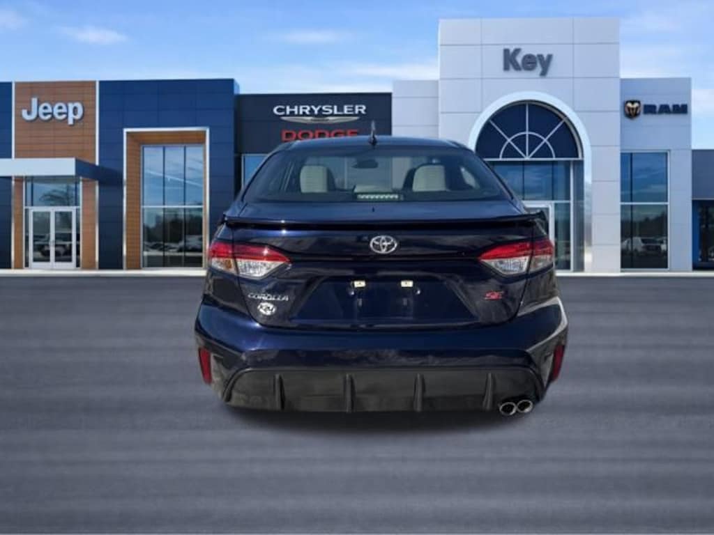 Used 2023 Toyota Corolla SE Sedan