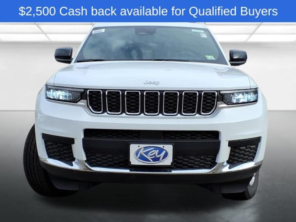 New 2025 Jeep Grand Cherokee Laredo Sport Utility
