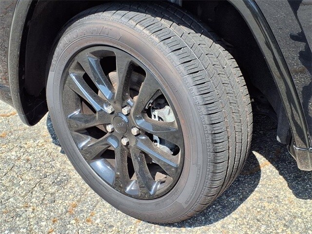 2022 Jeep Cherokee Laredo X Altitude photo 4