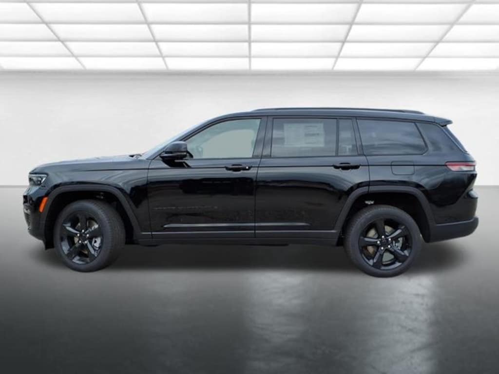 New 2025 Jeep Grand Cherokee Limited Sport Utility