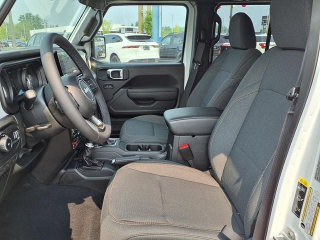 2025 Jeep Wrangler 4-Door Willys - Photo 8