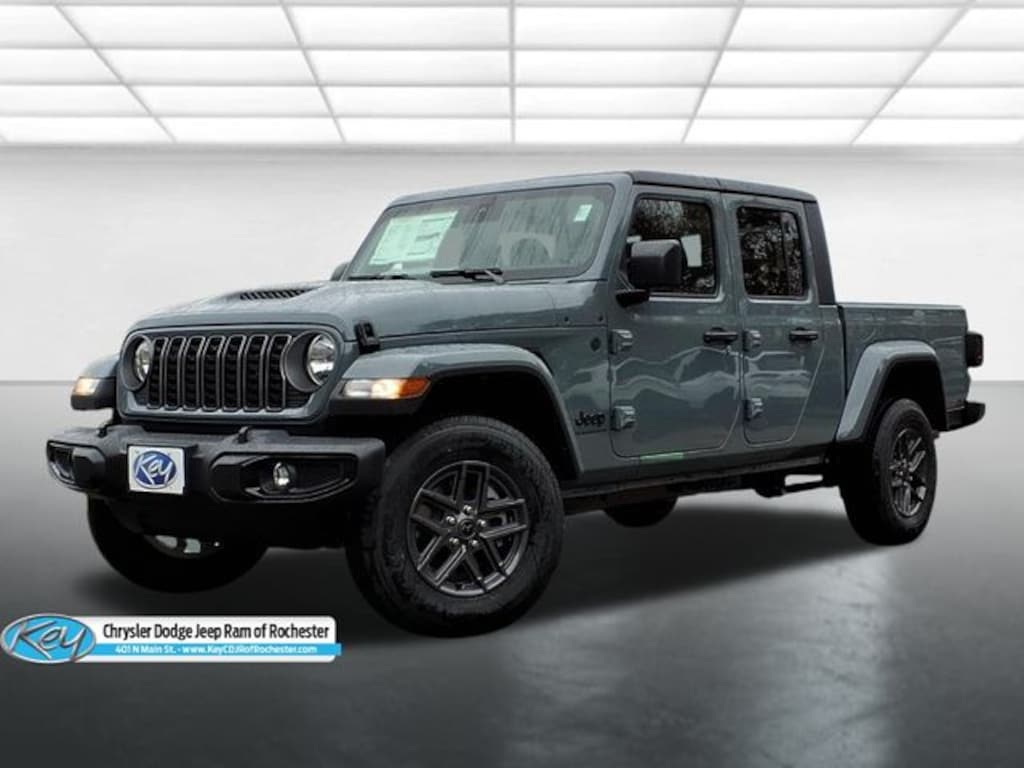 New 2025 Jeep Gladiator Sport S Pickup