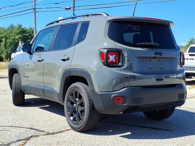 2022 Jeep Renegade Altitude photo 3