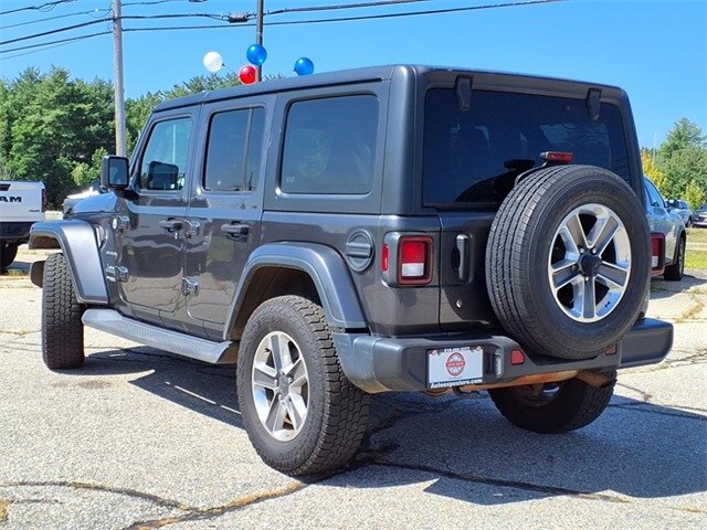 2020 Jeep Wrangler Unlimited Sahara photo 3