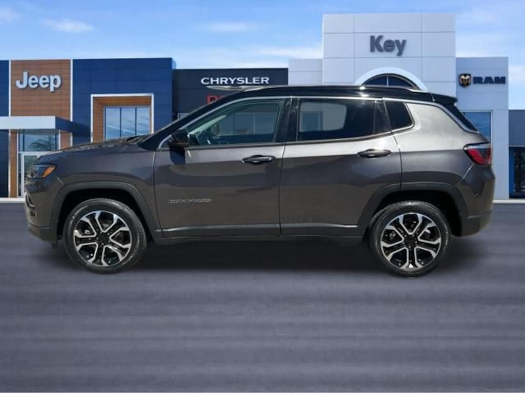 Used 2022 Jeep Compass Limited SUV
