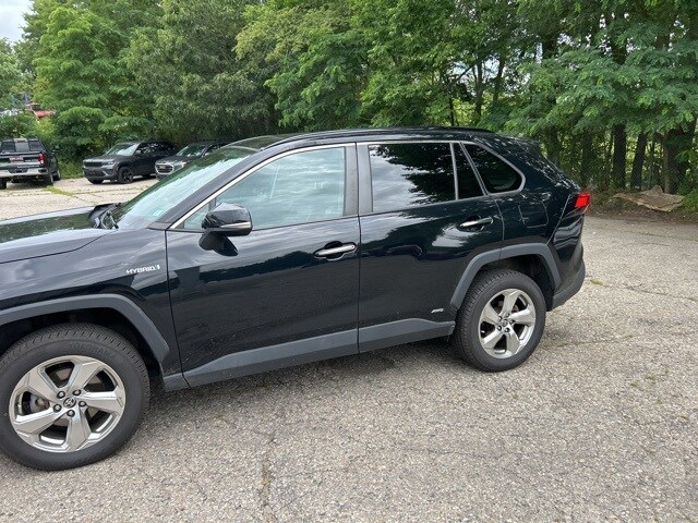 2021 Toyota RAV4 Hybrid Limited photo 4