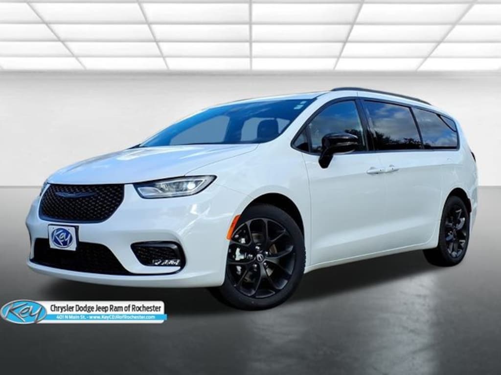 New 2026 Chrysler Pacifica Select Passenger Van