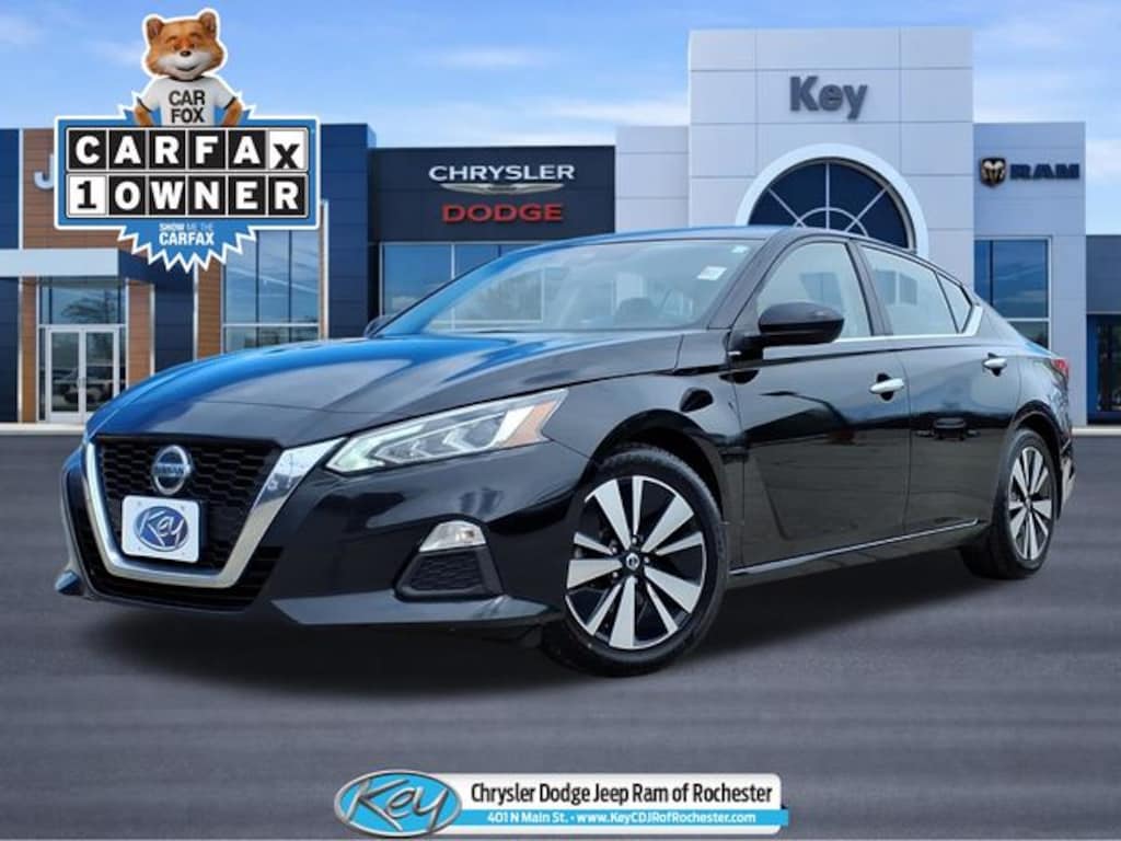 Used 2022 Nissan Altima 2.5 SV Sedan