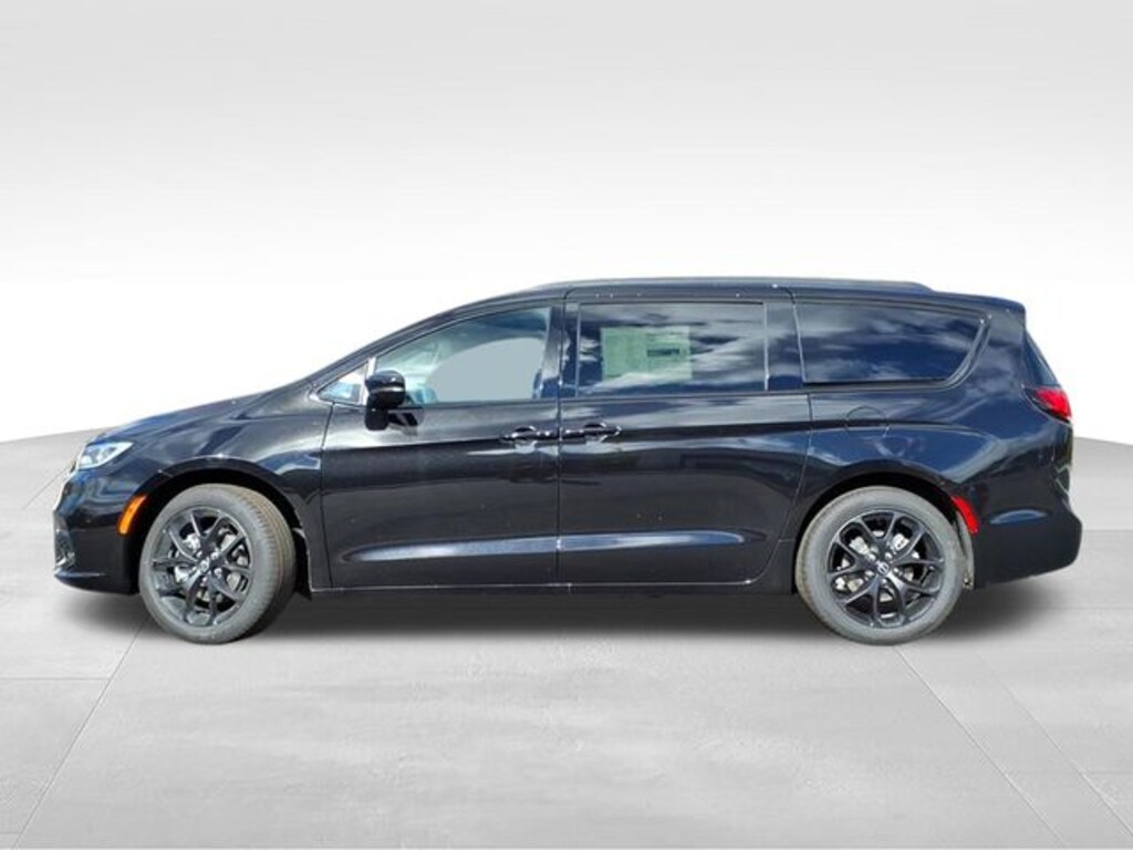 New 2026 Chrysler Pacifica Select Passenger Van