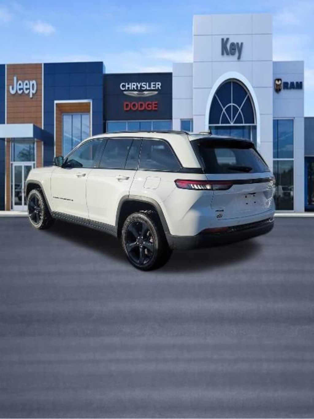 Used 2025 Jeep Grand Cherokee Altitude X SUV