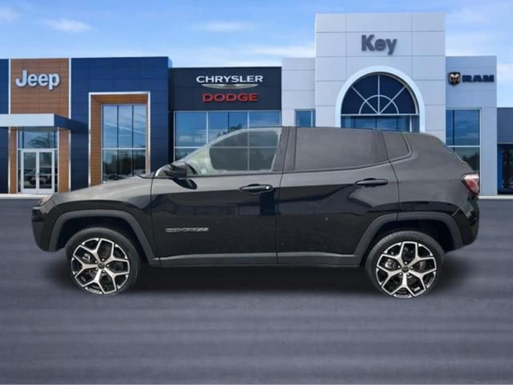 Used 2025 Jeep Compass Limited SUV