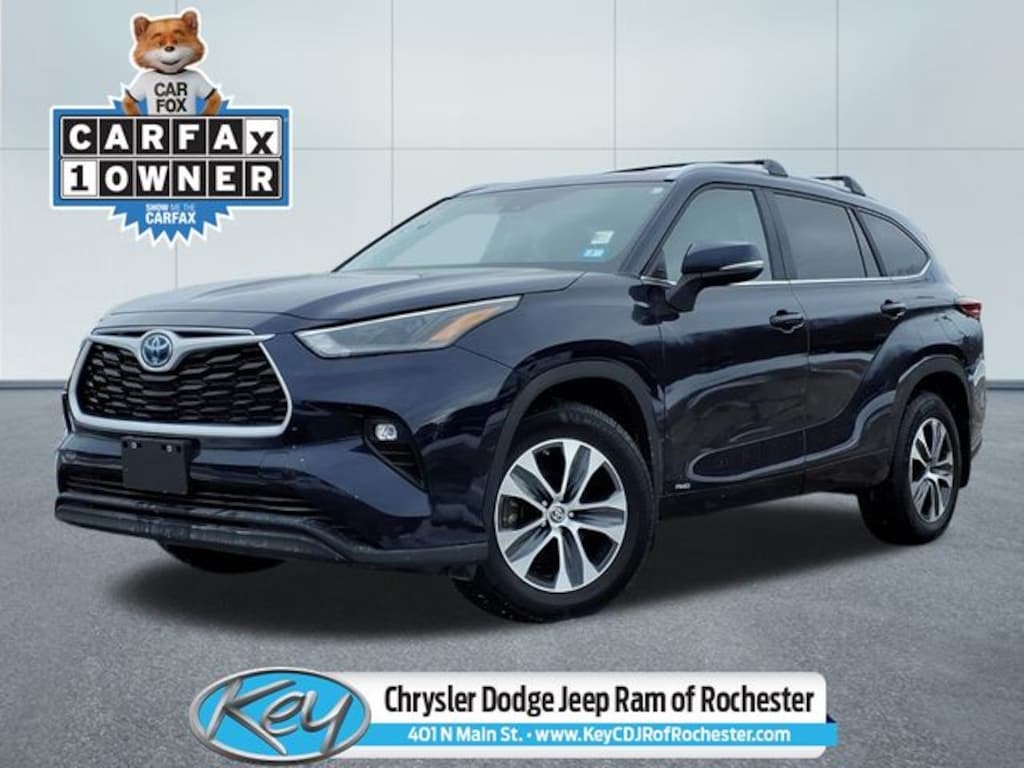 Used 2023 Toyota Highlander Hybrid XLE SUV