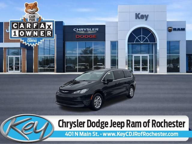 2023 Chrysler Voyager Van Passenger Van 