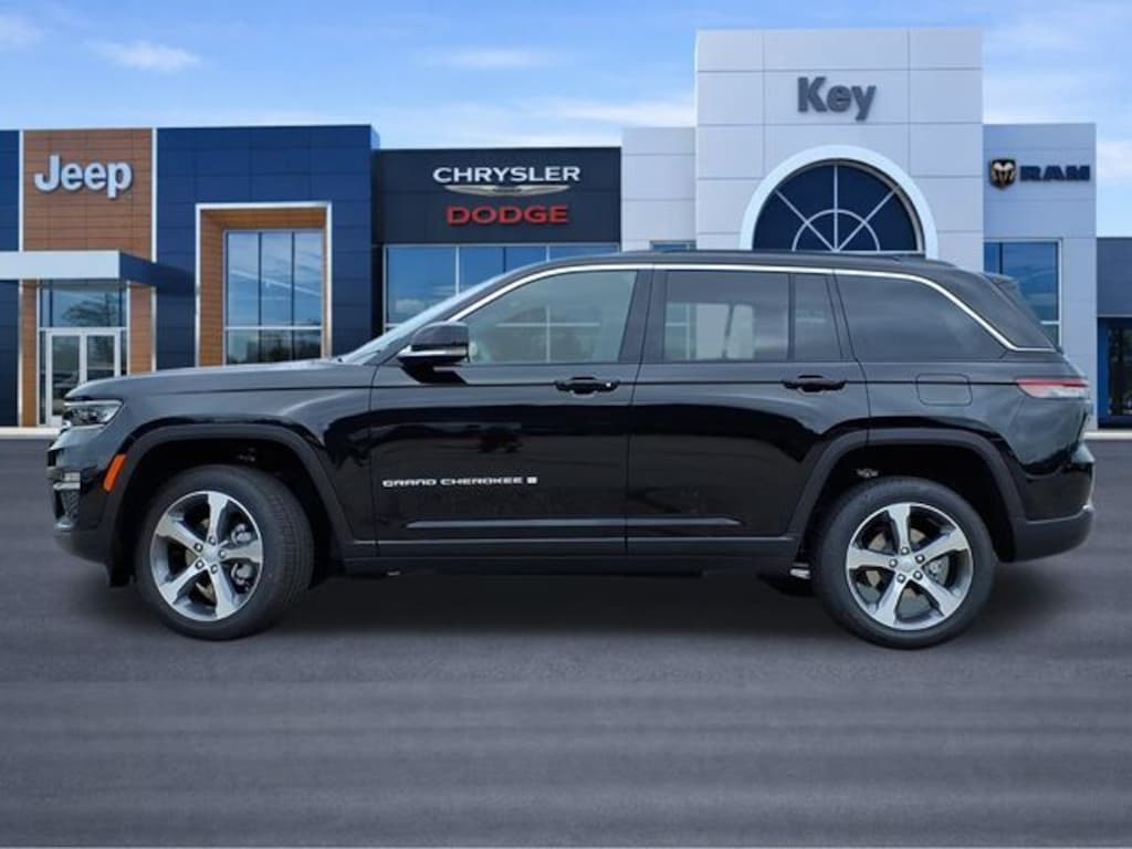 New 2025 Jeep Grand Cherokee Limited Sport Utility